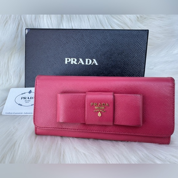 Prada Saffiano Wallet w/ Box + Auth Card - Picture 1 of 16
